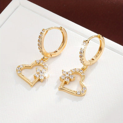 A Pair Of Delicate Korean-style Fashionable, Niche, Cute Heart-shaped Earrings, Versatile Ear Accessories.