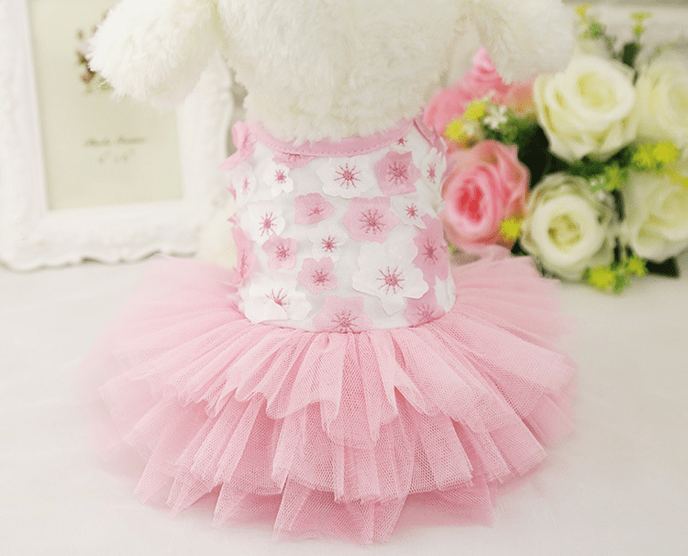 Stylish Pet Fashion Dresses - Adorable, Comfortable, and Durable Pet Apparel for Dogs and Cats - Perfect for Everyday Wear and Special Occasions
