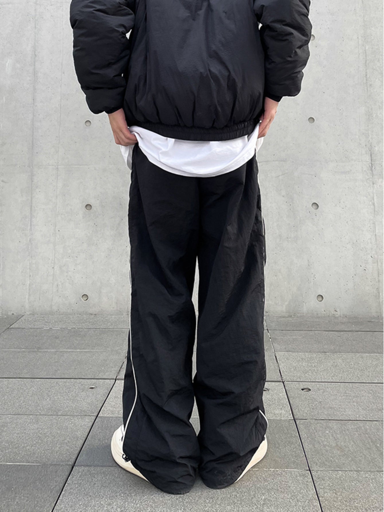 Y2K Korean Casual Parachute Pants, Wide-Leg Joggers, Long Trousers for Women, Oriented Style.