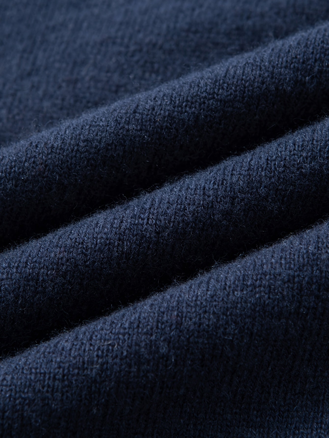 KAISER Men's Cozy Wool V-Neck Sweater - Casual Striped Long Sleeve Pullover for Fall/Winter, Soft & Warm, Korean And Japanese Targeted, Fashion