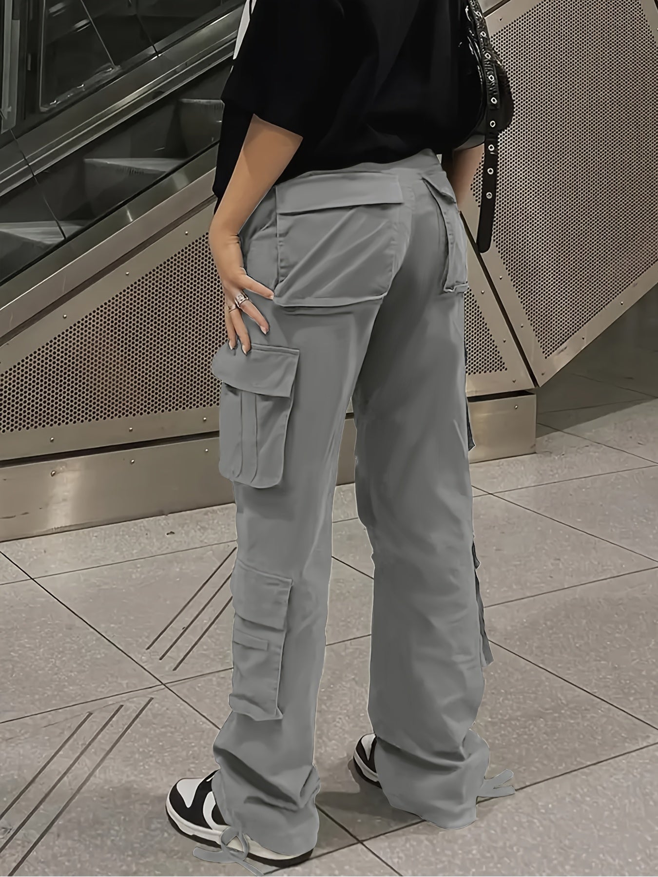 [Y2K Fashion Cargo Pants] Women's High-Waisted Cargo Pants with Flap Pockets, Y2K Kpop Style, Retro Streetwear, Loose Fit Polyester Straight Leg Trousers for All Seasons, Casual Wear Pants|Y2K Fashion|Polyester Fabri