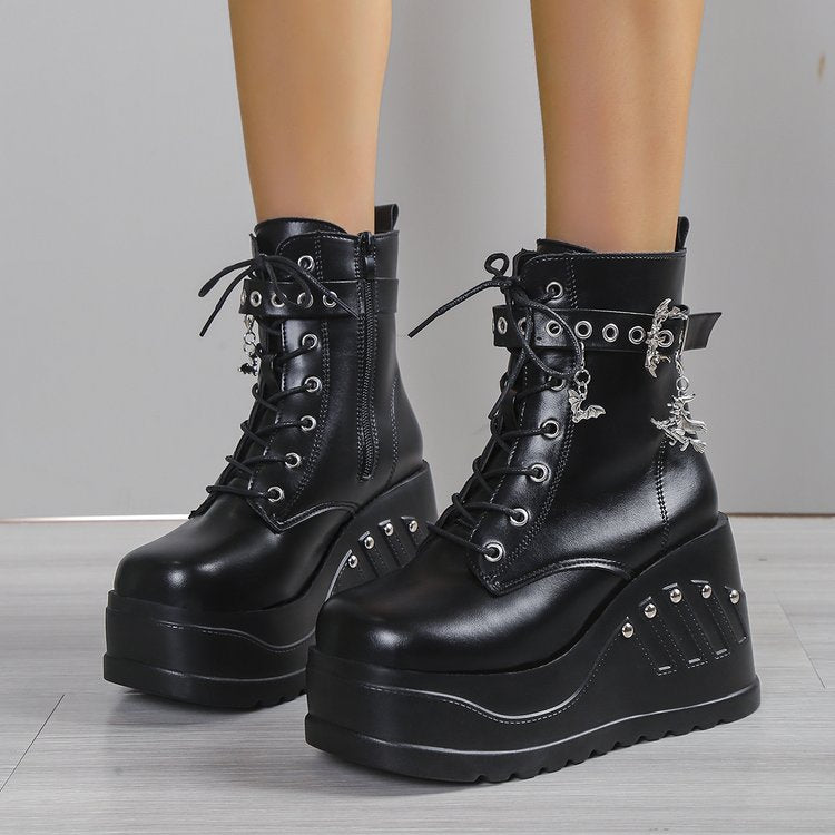 Women's Slip-On Chunky platform boots - Punk-chic ankle boots with non-slip rubber outsole, Faux Cover Shoes for Everyday & special events - Easy Slip-On Closure (Black), Wide Width Boots for Women, Womens Footwear, Woman Hig