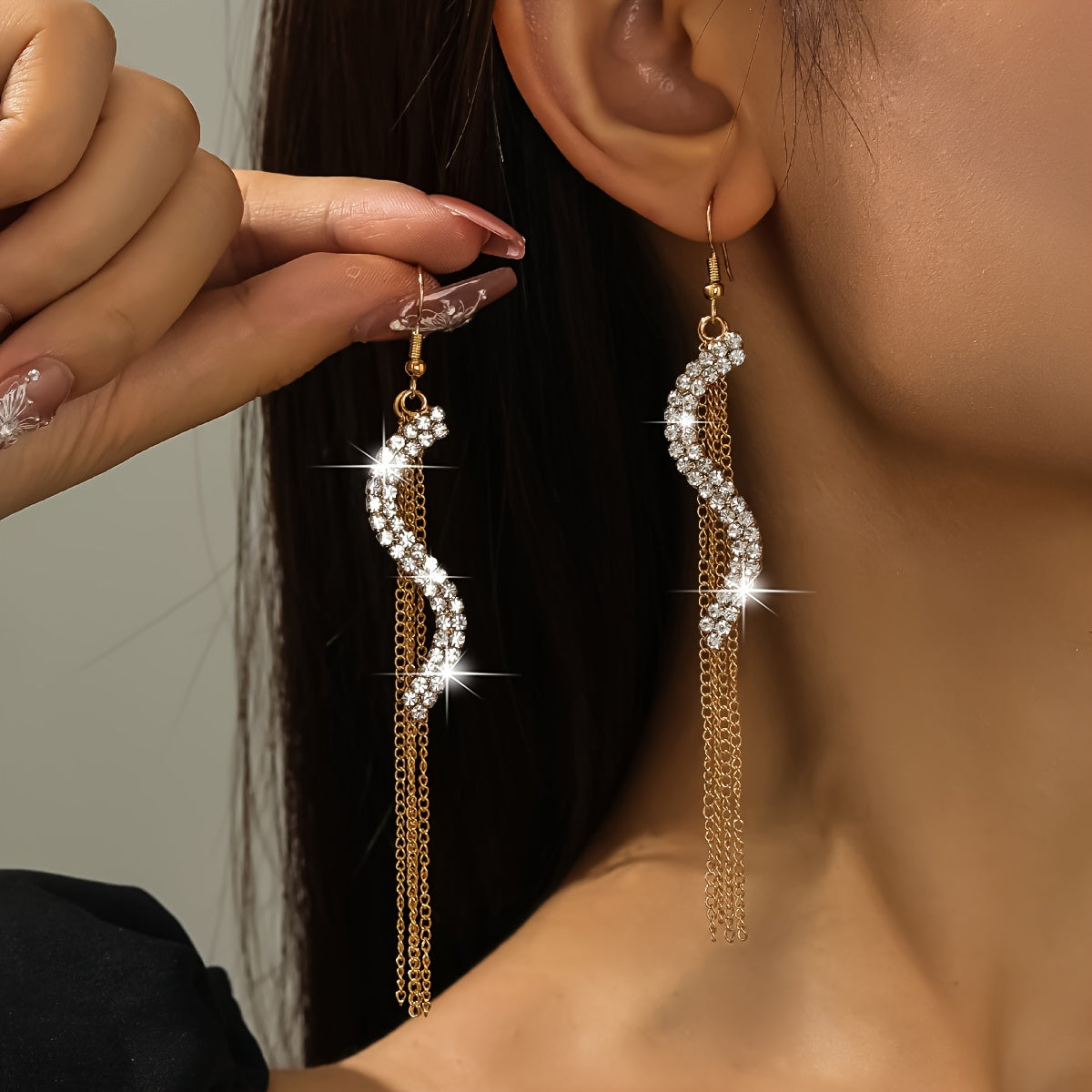 Korean Exaggerated S-shaped Rhinestone Tassel Long Earrings Fashion Versatile Ear Line Super Fairy Sweet Girl Earrings