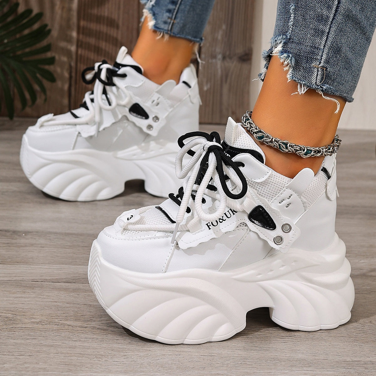 Women'S Chunky Platform Sneakers - Lightweight Low-Top Lace-Up Shoes with Thick Cushioned Sole, Breathable Fabric & Synthetic Cover Upper, All-Season Comfort for Casual & Formal Outfits, Chunky Shoes, Casual Footwear, Durable