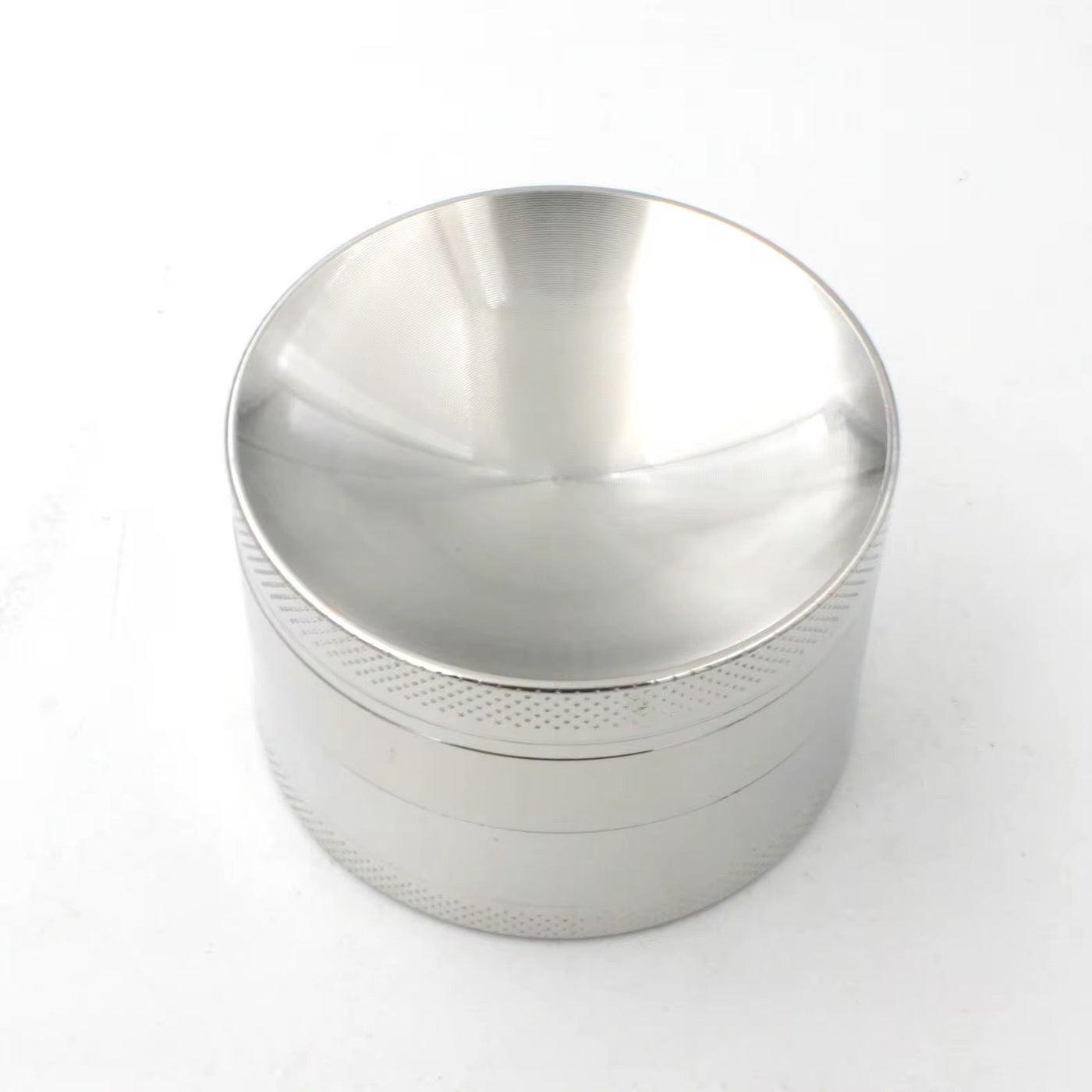 Grinder mit konkavem Deckel für perfektes Mischen