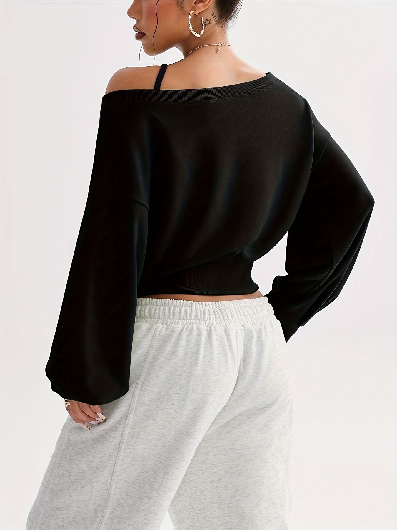 Women's Elegant Off-the-Shoulder Long Sleeve T-Shirt - Chic Tops for Parties, Formal & Everyday Outfits - Machine Washable Women's Clothing - Elegant Everyday Essential, Ladies T Shirts, Casual Wear, Versatile Fashion, Textur