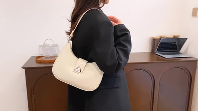 Korean High-end Texture Bag for Women, Fashionable And Versatile, Simple Single Shoulder Underarm Bag, Crescent Shaped Bag for Women