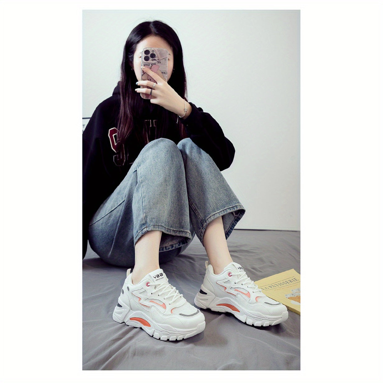 2025 New Women's Breathable Lightweight Mesh Knit Lace-Up Sports Shoes - Cushioned EVA Sole, Striped Design, Low-Top Korean Style for Running, Walking & Road Strolling - All-Season Minimalist Casual Sneakers, Ladies Sneakers,