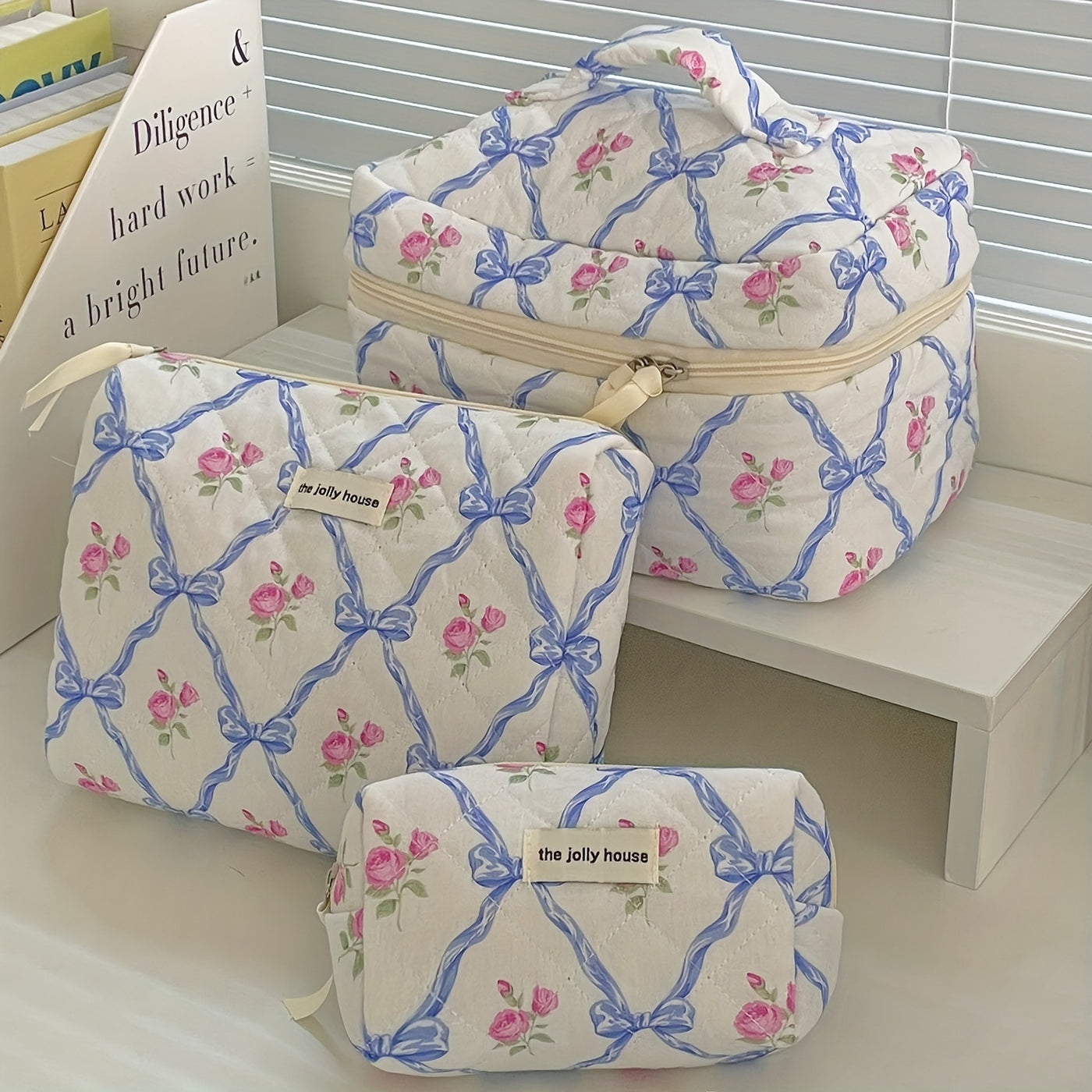 Portable High-Quality Makeup Bag - Korean-Style Bowknot Flower Design - Large Capacity for Toiletries, Perfect for Travel