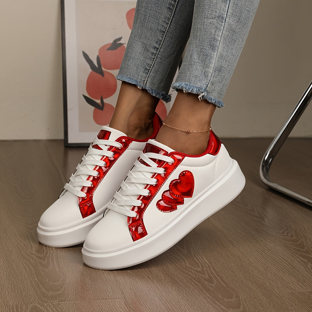 Casual Flat White Shoes, Versatile Korean Style for All Seasons, Harajuku Student Heart-Shaped Lace-Up Sneakers, Fashionable Lightweight Women'S Shoes, New Thick-Soled Platform Shoes.
