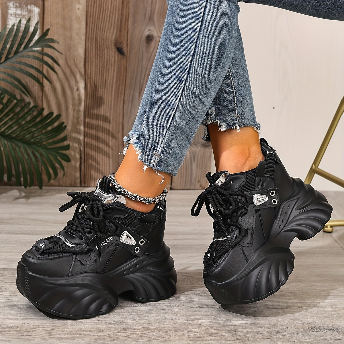 Women'S Chunky Platform Sneakers - Lightweight Low-Top Lace-Up Shoes with Thick Cushioned Sole, Breathable Fabric & Synthetic Cover Upper, All-Season Comfort for Casual & Formal Outfits, Chunky Shoes, Casual Footwear, Durable