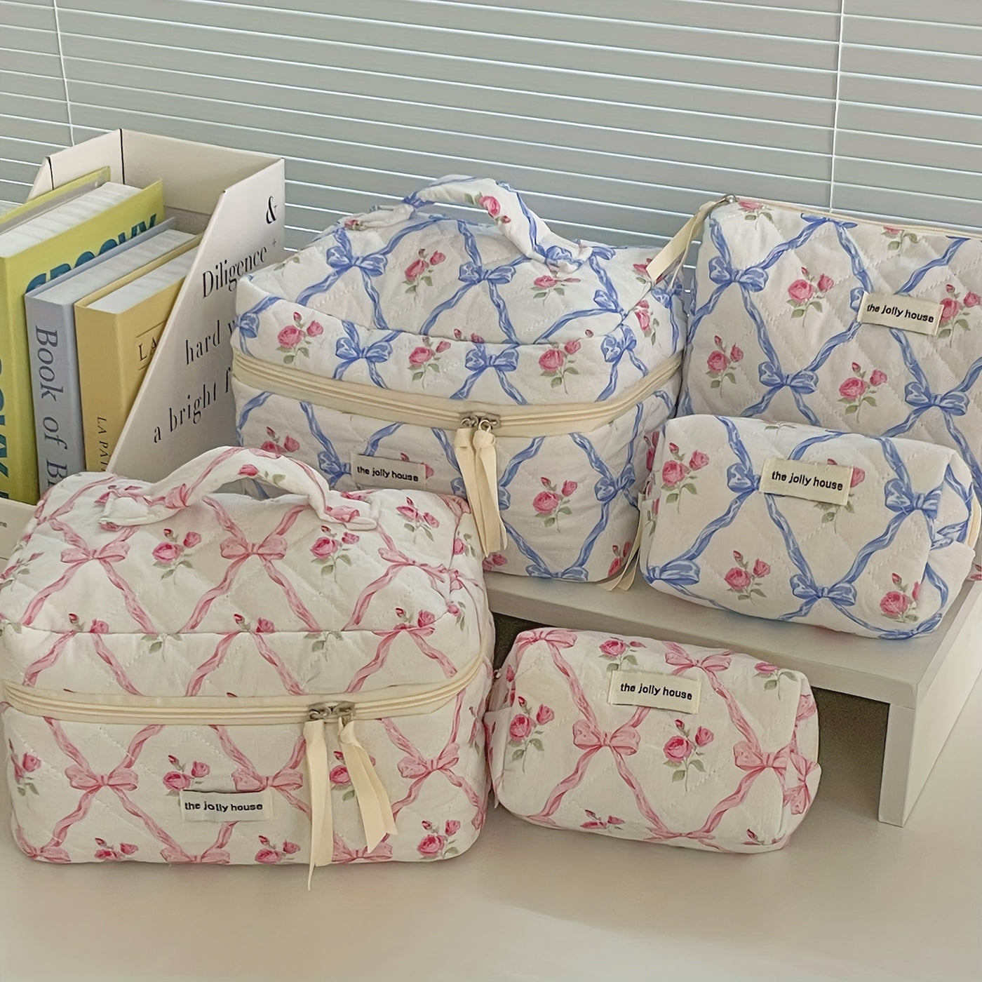 Portable High-Quality Makeup Bag - Korean-Style Bowknot Flower Design - Large Capacity for Toiletries, Perfect for Travel