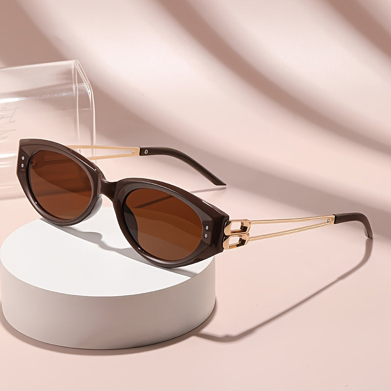 1 Pair of 2025 Fashion Cat-Eye Glasses for Women High-End Korean Slim Black Glasses Anti- Sun Visor