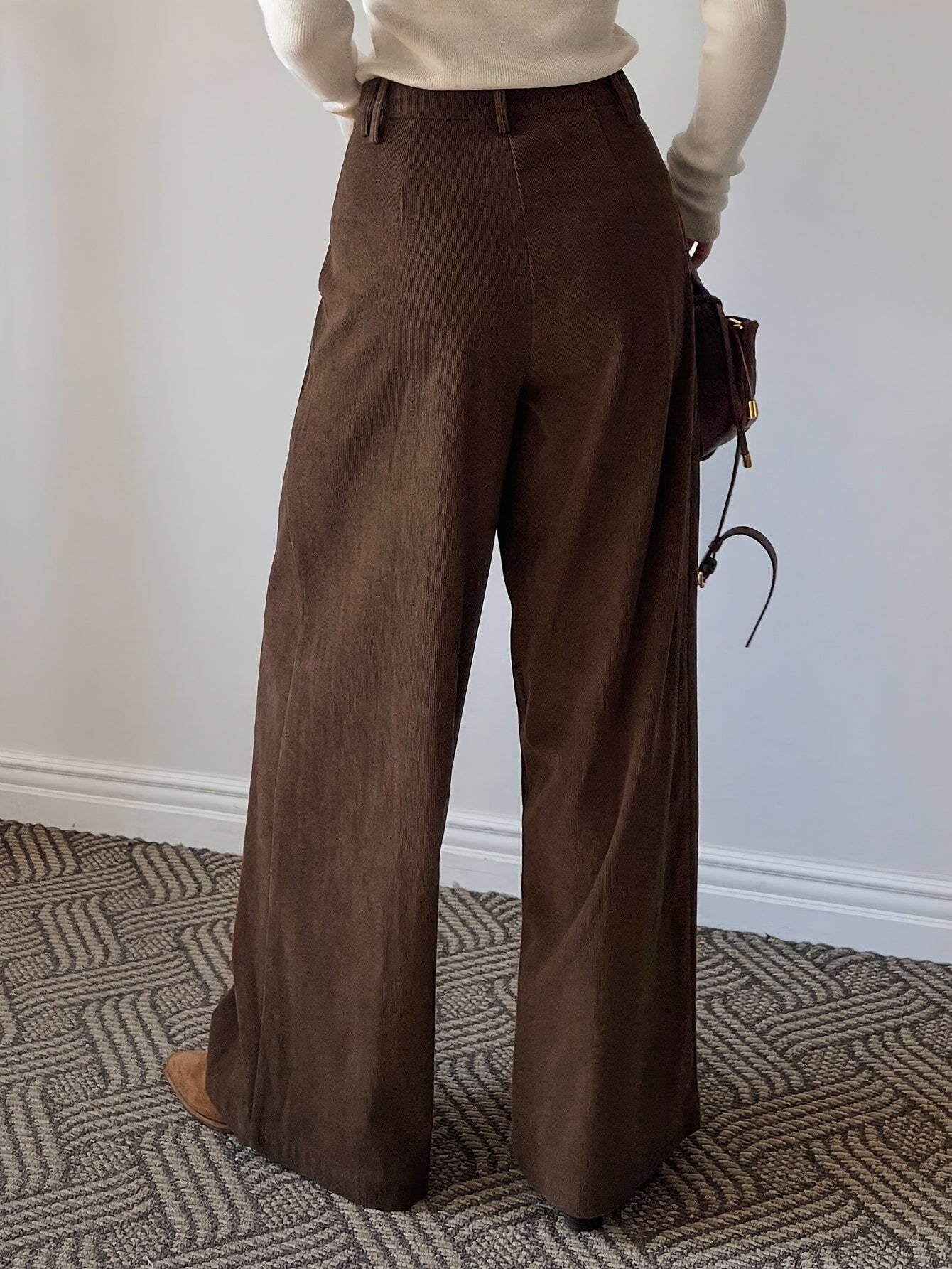 2025 New Arrival: Stylish Thickened High-Waist Flannel Wide-Leg Pants for Women, Essential Outing Wear for Spring, Autumn & Winter – Perfect for Casual Dates and Daily Use, Limited Time with Lowest Price Guarantee!