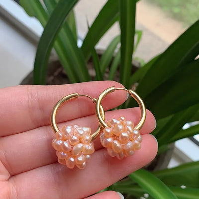 Fashion Stainless Steel Hoop Earrings Cluster Flower Ball Drop Natural Freshwater Pearl Ear Loop Earring for Women Wedding Party