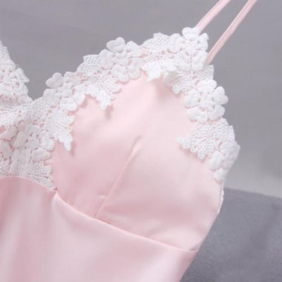 2021 hot sale summer solid v-neck Sexy Lingerie Women Silk  Robe Dress Babydoll Nightdress Nightgown Sleepwear