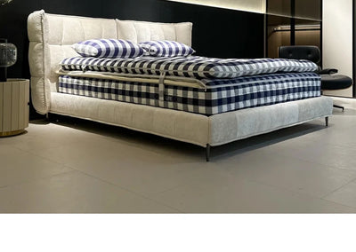 Italian Minimalist Designer 1.8m Master Bedroom Double Bed High-End Home Chenille Velvet Soft Bed Modern for Internet Celebrity