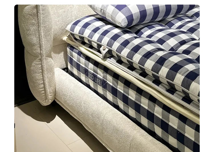 Italian Minimalist Designer 1.8m Master Bedroom Double Bed High-End Home Chenille Velvet Soft Bed Modern for Internet Celebrity