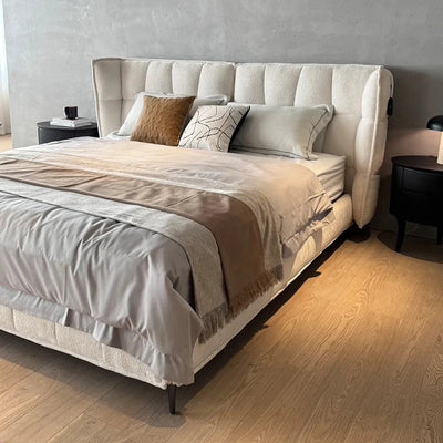 Italian Minimalist Designer 1.8m Master Bedroom Double Bed High-End Home Chenille Velvet Soft Bed Modern for Internet Celebrity