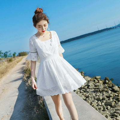 2023 Spring and Summer White Slimming Fresh Dress