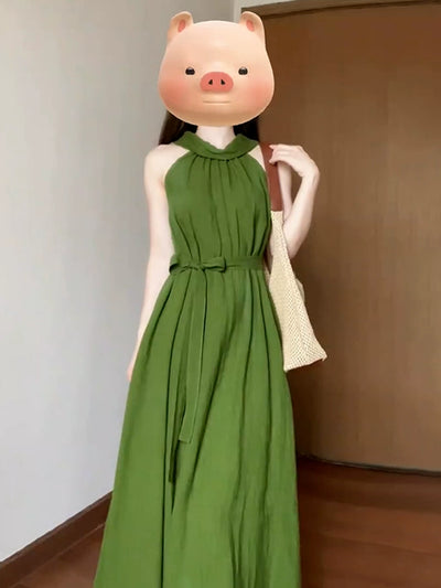 Small Green Halterneck off-the-Shoulder Dress Women's Summer 2025 New Arrival French Style Temperament Classy Vacation Dress