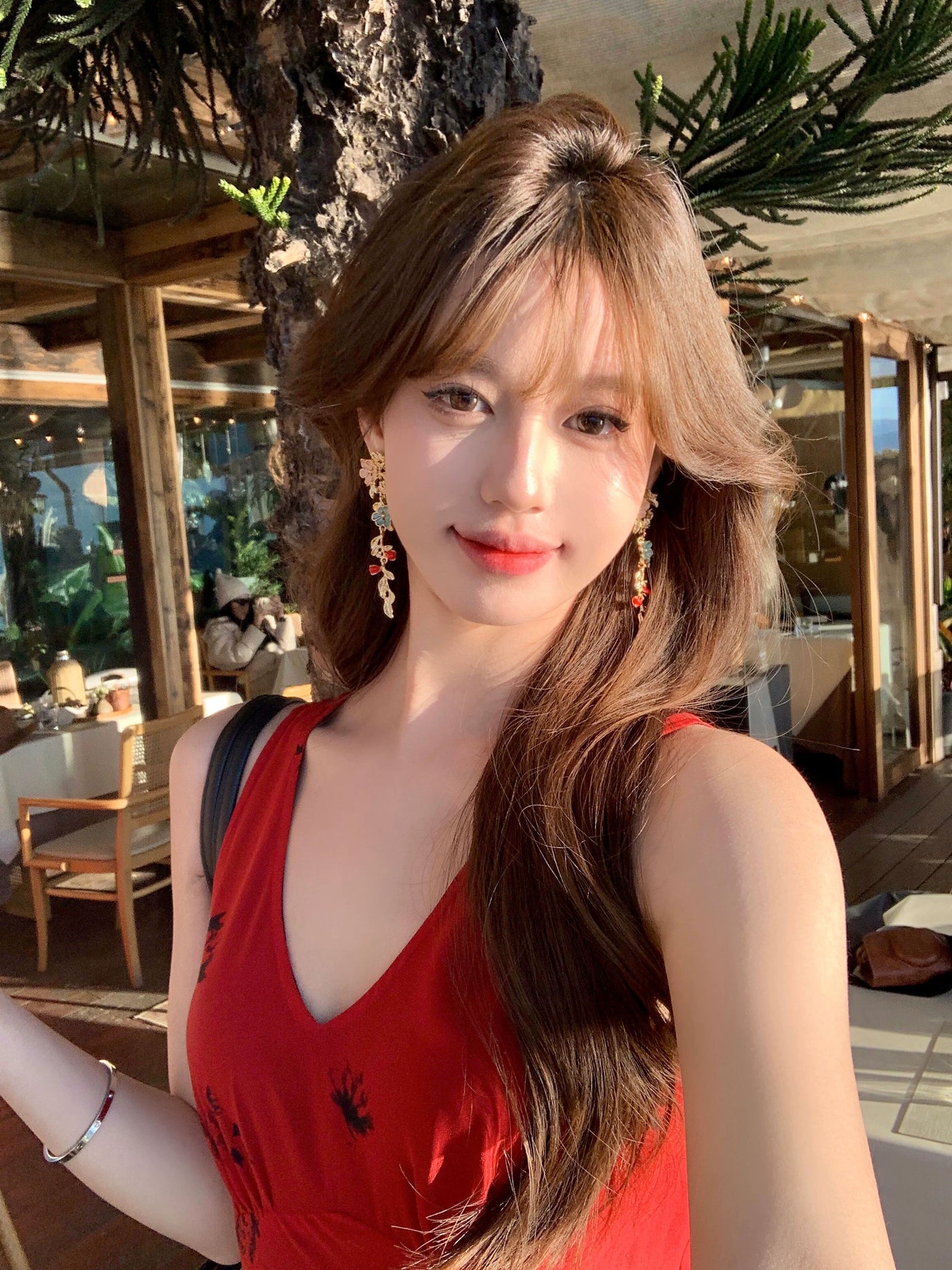 [Peach Tea] Bright Big Female Ethnic Style Color Metal Flower Tassel Earrings Seaside Holiday Earrings