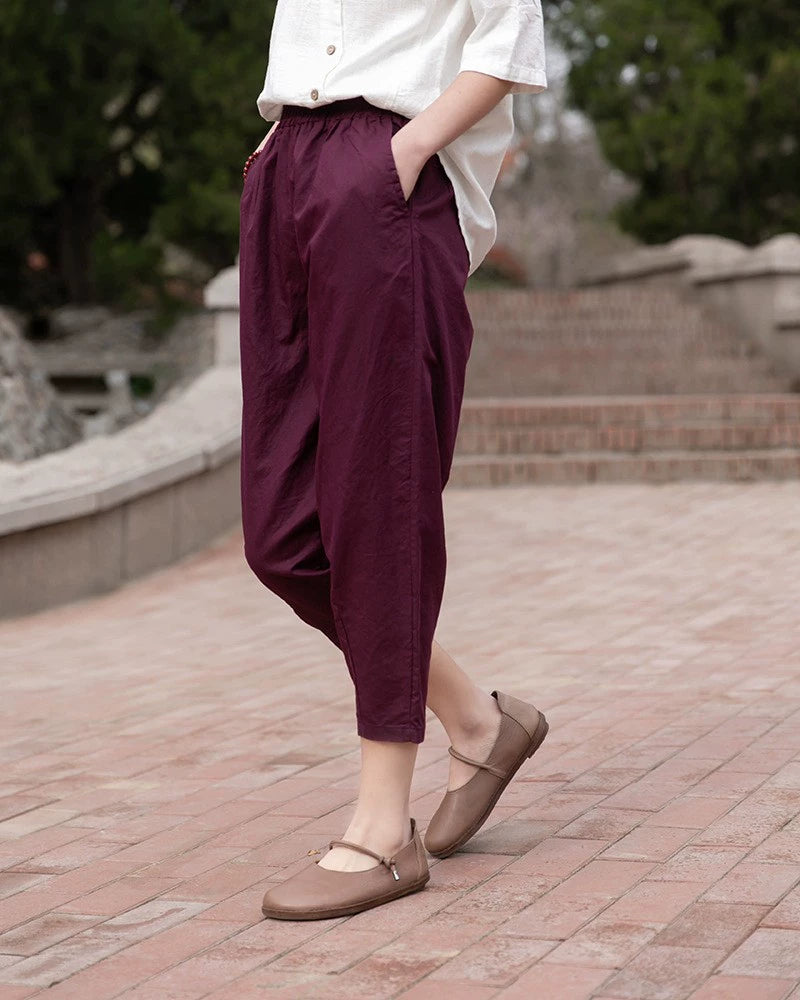 Artsy Loose and Simple Slimming Thin Holiday Capri Pants