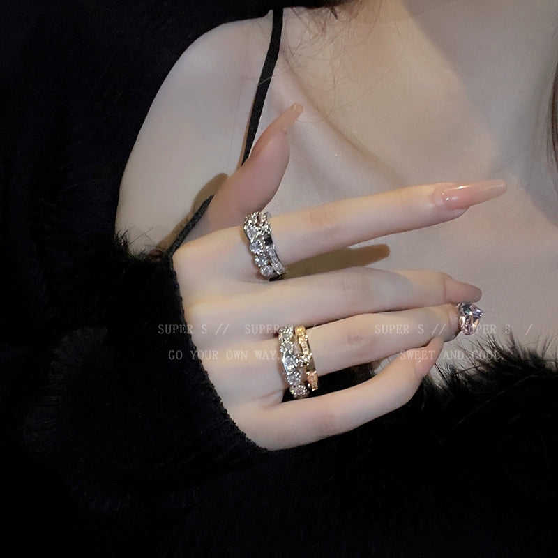 Super Flash Queen Mother Earth Planet Double-Layer Ring Female Twin Switchable Index Finger Ring Accessible Luxury Classy Simple Bracelet Couple's Ring