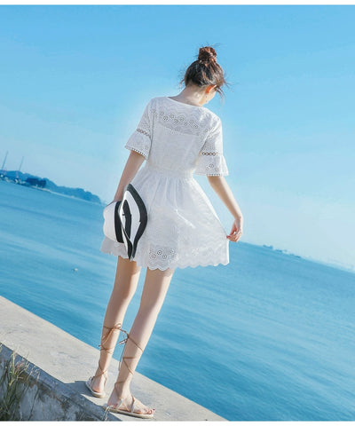 2023 Spring and Summer White Slimming Fresh Dress