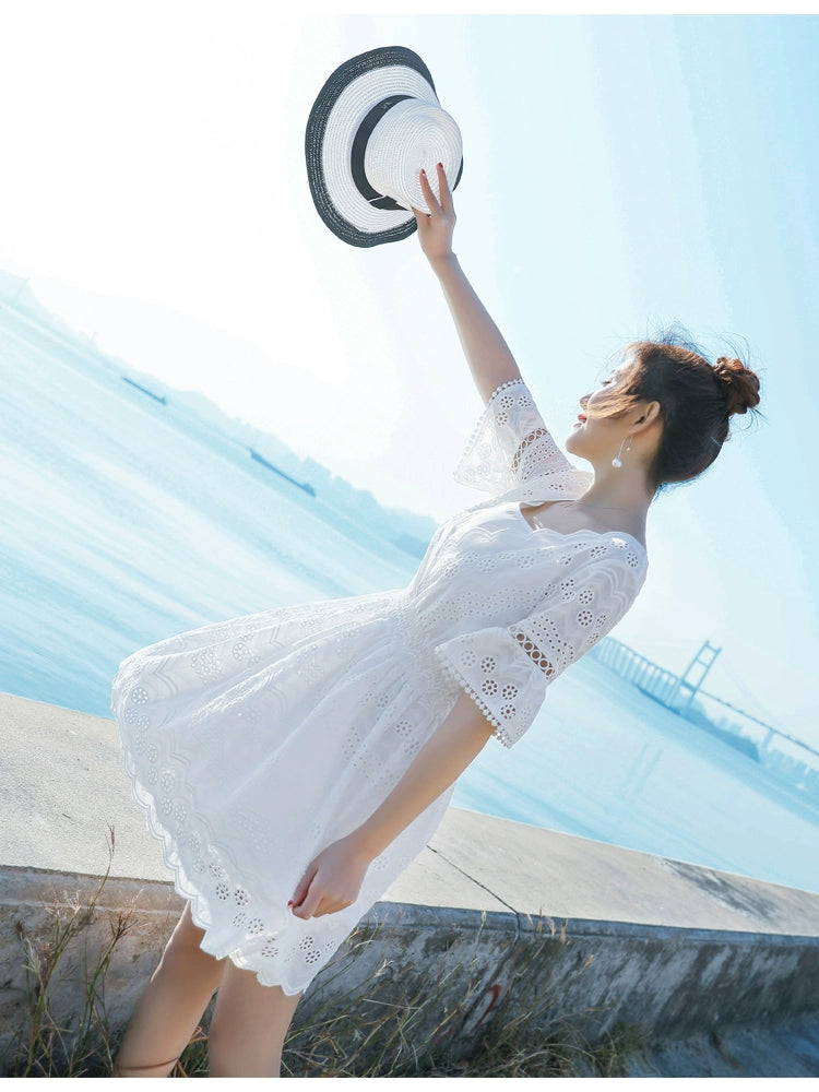 2023 Spring and Summer White Slimming Fresh Dress