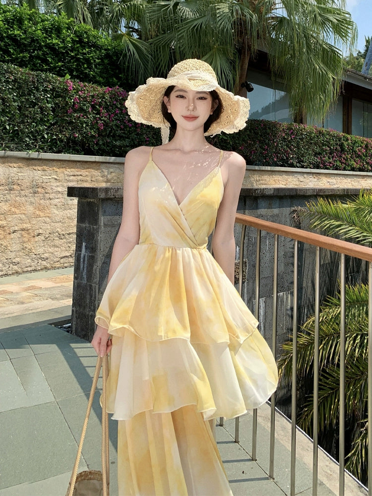 Nipped-Waist New French Seaside Sling Holiday Dress Travel Elegant Cake Dress Summer Beach Dress Female Yellow