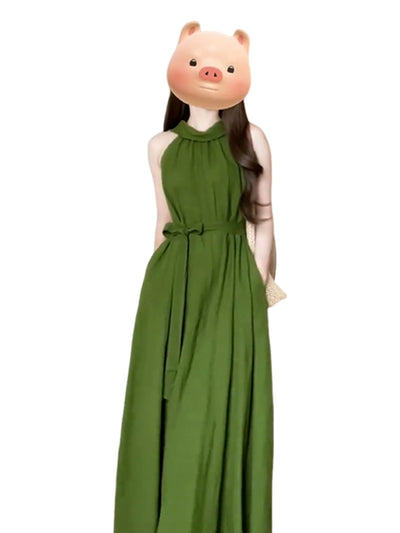 Small Green Halterneck off-the-Shoulder Dress Women's Summer 2025 New Arrival French Style Temperament Classy Vacation Dress
