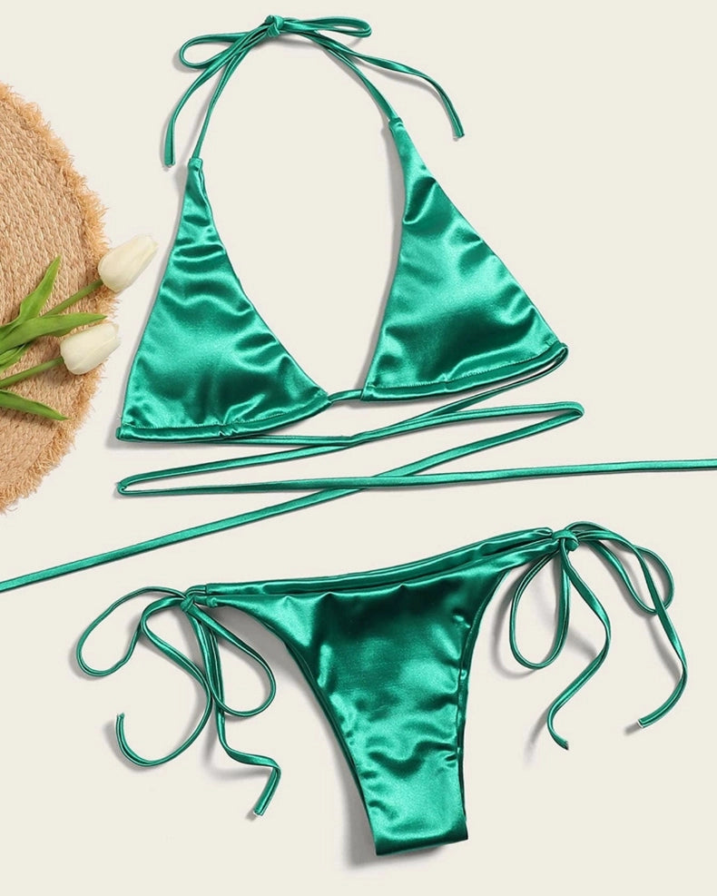 Fashion Sexy Bikini Sexy Golden Three-Point Bikini Shoelace Separates Hot Spring Beach Vacation Swimsuit Women
