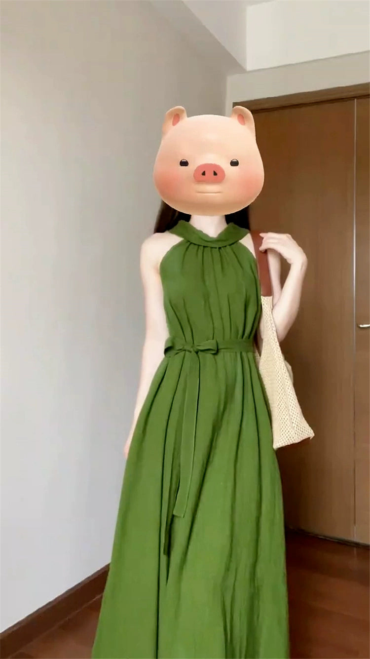Small Green Halterneck off-the-Shoulder Dress Women's Summer 2025 New Arrival French Style Temperament Classy Vacation Dress