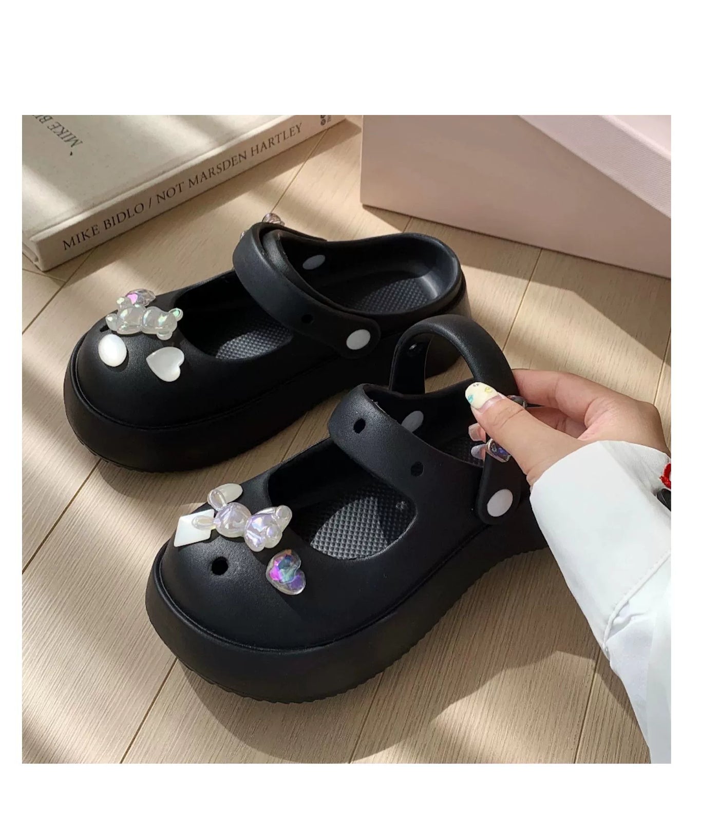 Thin Strip Sweet Rhinestone Mary Jane Sandals Fairy Style Fashion Summer Outwear Holiday Sandals Hole Shoes