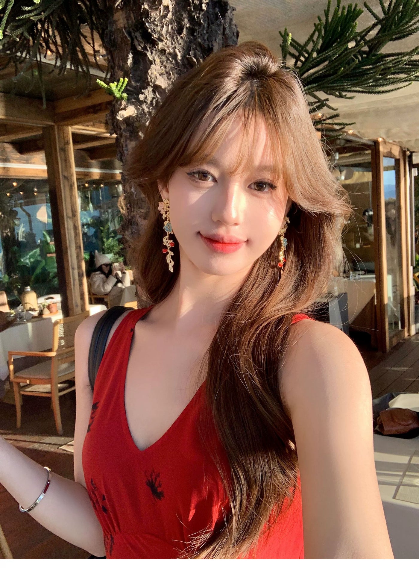 [Peach Tea] Bright Big Female Ethnic Style Color Metal Flower Tassel Earrings Seaside Holiday Earrings