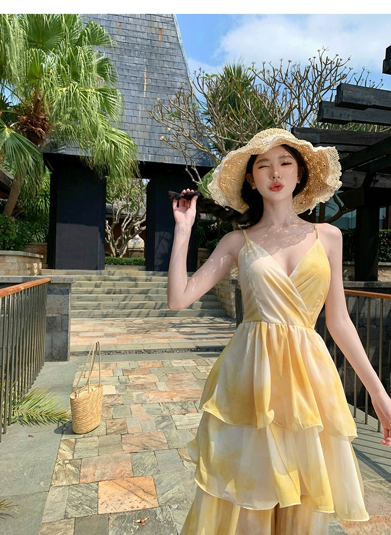Nipped-Waist New French Seaside Sling Holiday Dress Travel Elegant Cake Dress Summer Beach Dress Female Yellow