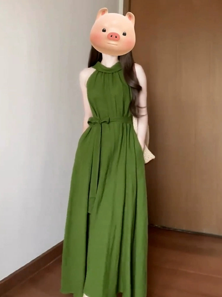 Small Green Halterneck off-the-Shoulder Dress Women's Summer 2025 New Arrival French Style Temperament Classy Vacation Dress