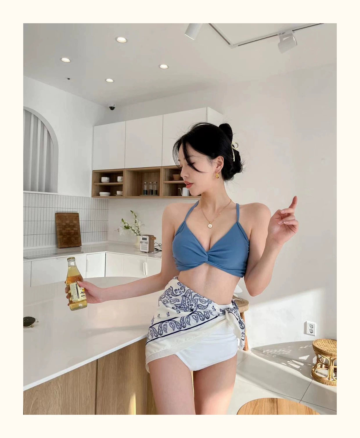 South korea New Swimsuit Women Sexy High Waist Retro Pure Desire Ventilation Network Red Split Bikinis Hot Spring Vacation Swimsuit