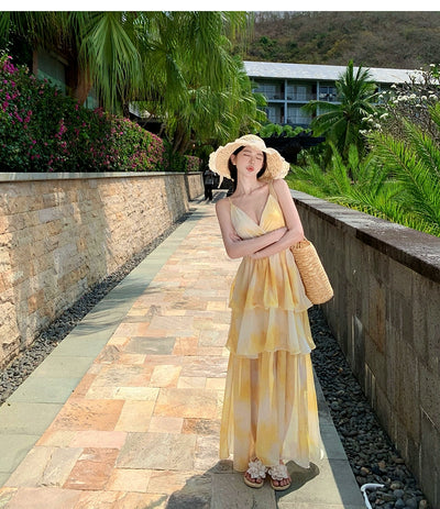 Nipped-Waist New French Seaside Sling Holiday Dress Travel Elegant Cake Dress Summer Beach Dress Female Yellow