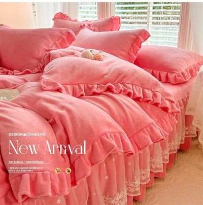2024 hot solid color Korean version lace bed skirt kit flannel quilt cover thickened warm four-piece set