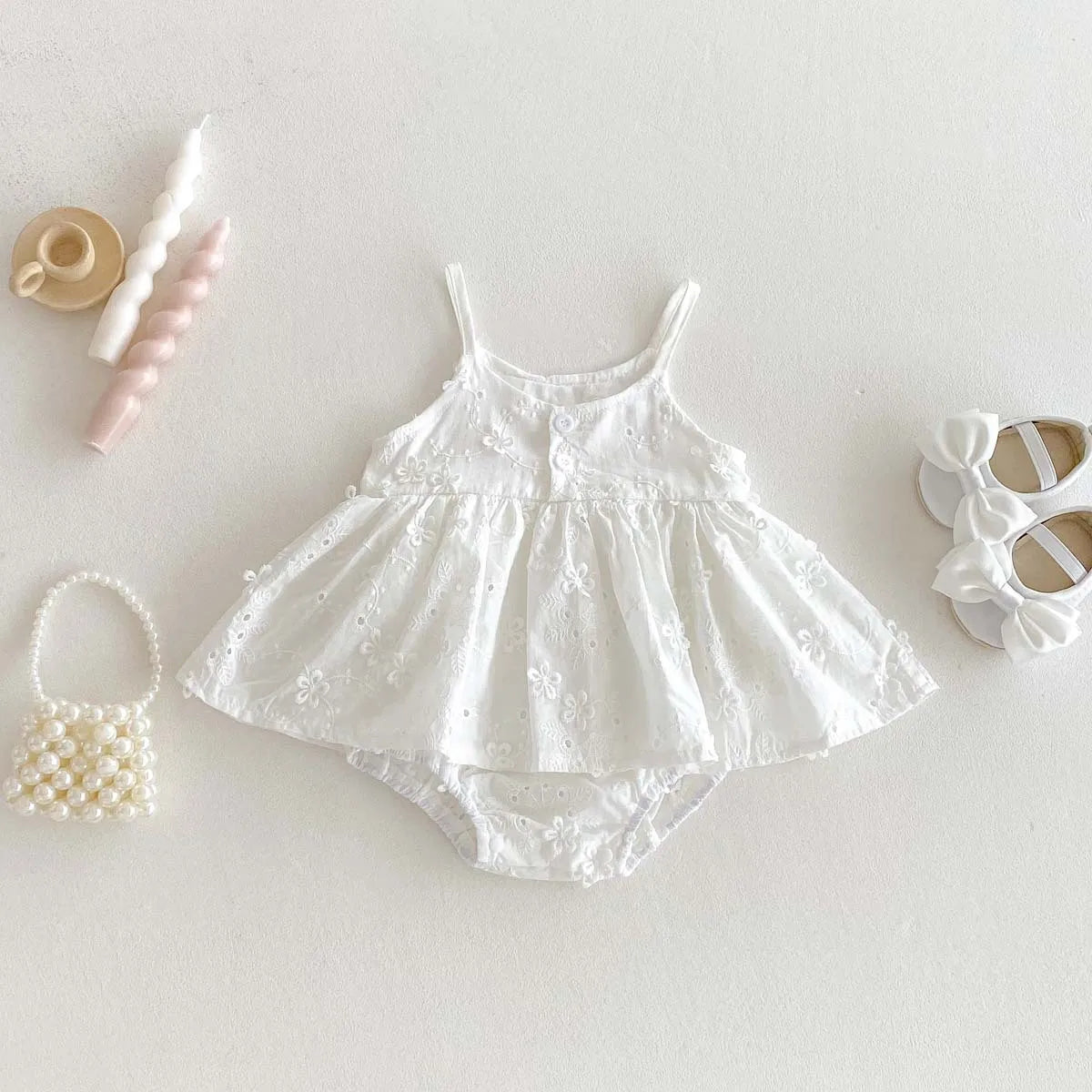 White Embroidered Suspender Bag for Baby Girl, Summer Baby Jumpsuit, Sleeveless Newborn Full Moon Princess Dress