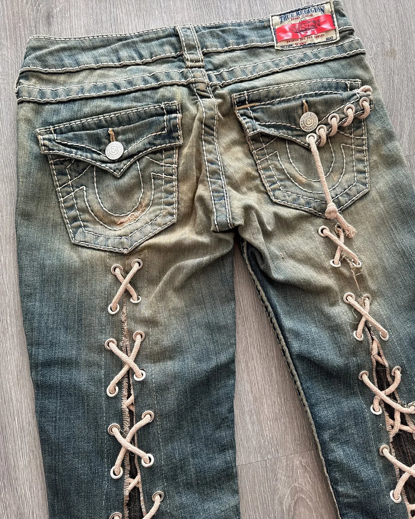 High Waisted Y2k Jeans Retro Blue Ripped Jeans for Women Line Sewn Gothic Punk Trumpet Jeans Casual Slim Streetwear Trousers