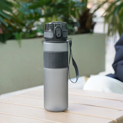 1pc BPA-Free Plastic Water Bottle with Lid and Strap-Ideal for Hiking, Fitness, and Casual Use - Perfect Gift for Father'S Day