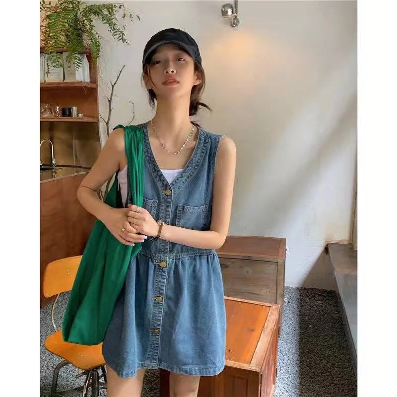 Women's sleeveless halter dress  Summer Single Breasted Pocket Denim Dress  Women's Korean loose A-line mini dresses