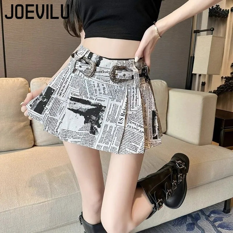 Women's Super Short Skirt Newspaper Print Four Seasons High Waist American Spice Girl Pleated   Anti-glare A-line Bustle Skirt