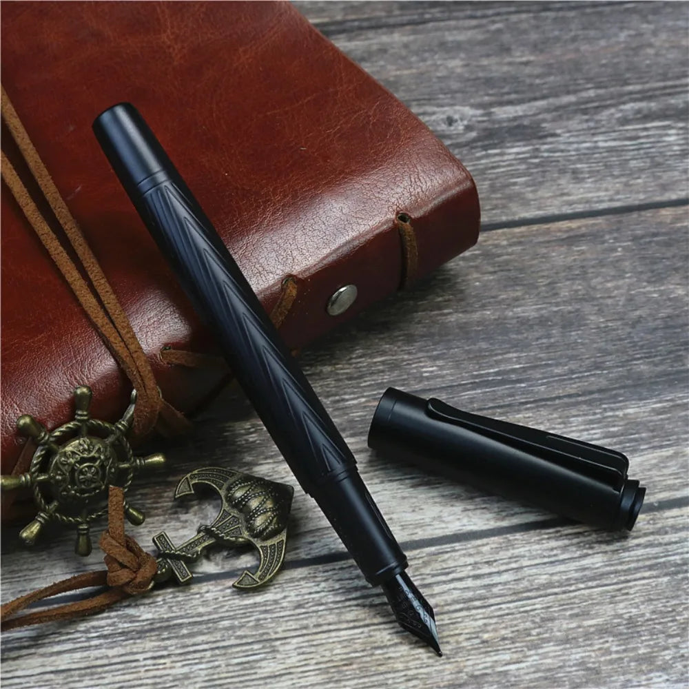 Titanium Nib Black Samurai Fountain Pen 0.5mm Nib Tree Texture Metal Fountain Pen Refillable Smooth Ink Pens Writing Supplies