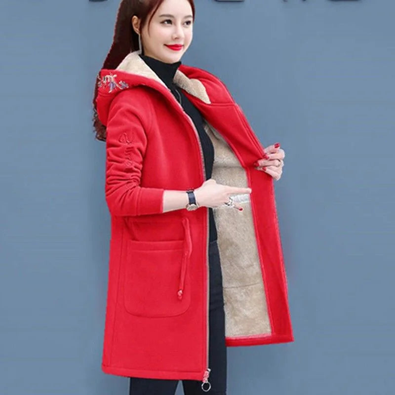 Plus Velvet Thicken Lamb Plush Coat Female 2024 New Autumn And Winter Parka Lace-Up Of Hooded Loose Long Trench Coat Embroid LA