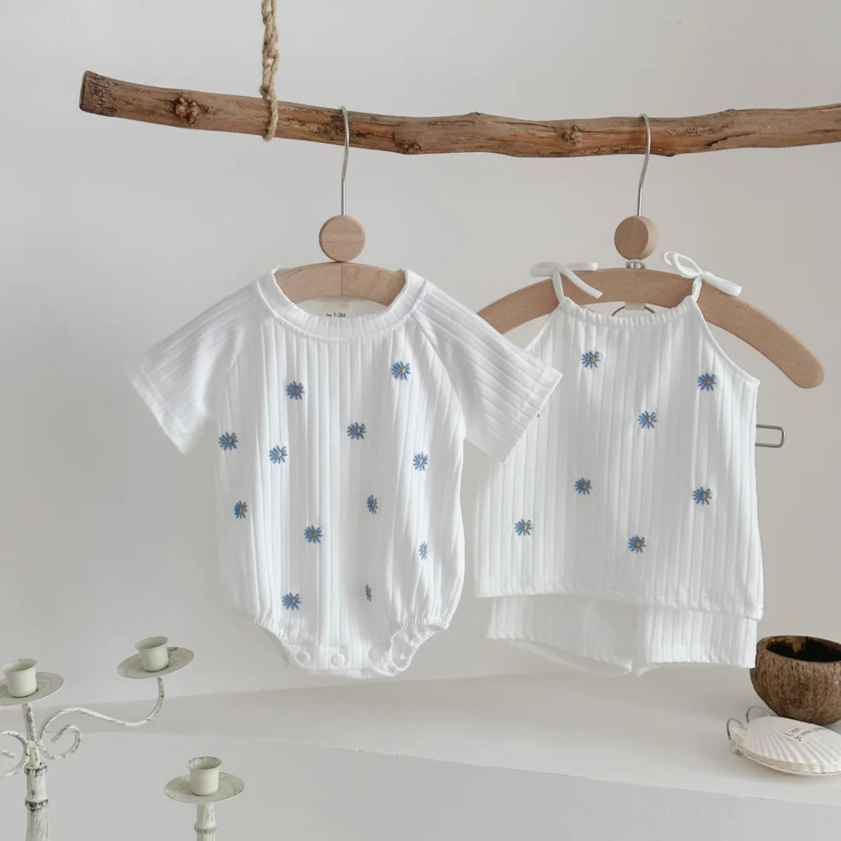 Summer New Newborn Baby Girl Clothes Summer Romper Short-Sleeved Home Clothing Jumpsuit Flower Embroidery Toddler Bodysuit