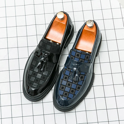 Fashion Brand Spring Tassel Patent Leather Glossy Men's Leather Shoes Business Dress Shoes New Comfortable Groom Wedding Shoes